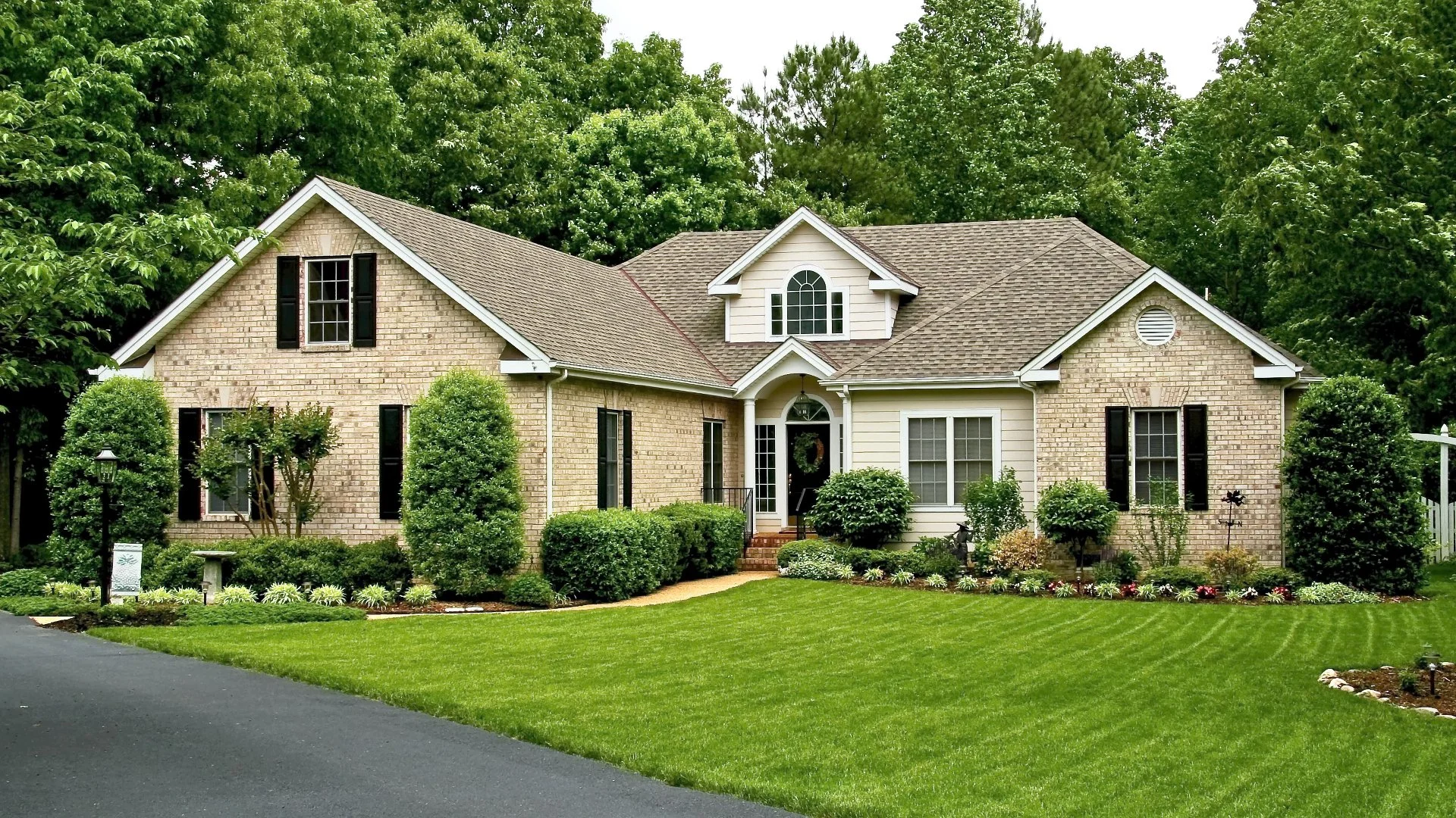 Full-Service Maintenance Programs: Worth the Investment?